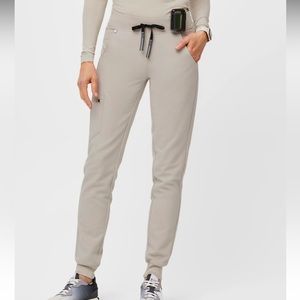 Figs Zamora 2.0 Jogger Scrub Pants (bone)
